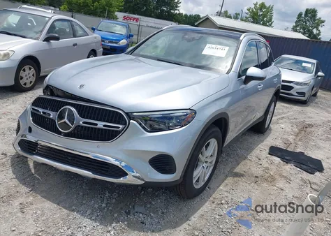 2024 Mercedes-Benz Glc 300 4Matic Suv from USA, damaged, VIN W1NKM4HBXRF217908